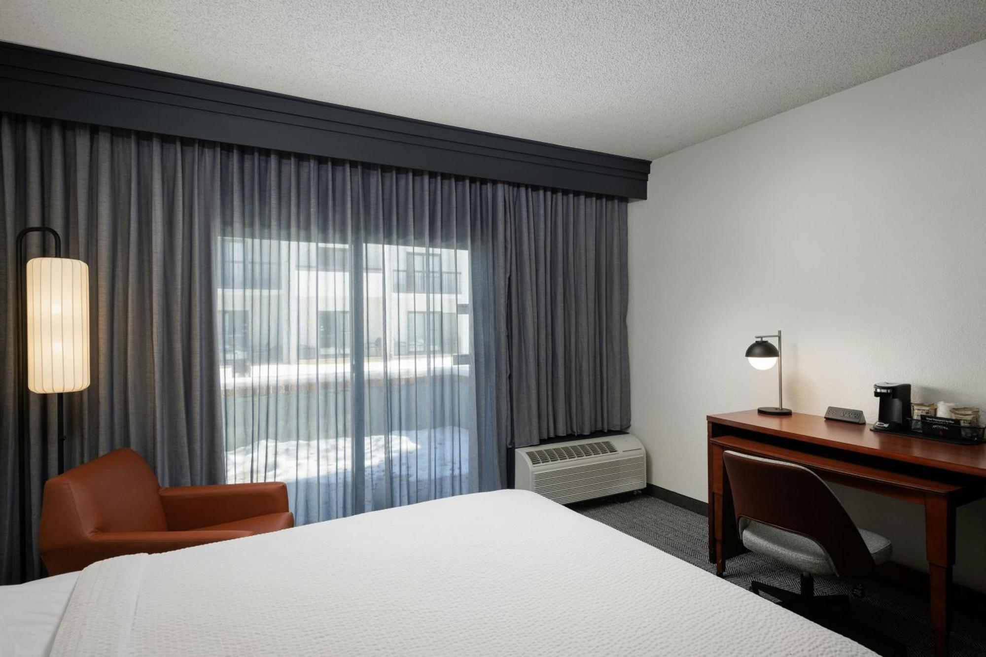Hotel Courtyard By Marriott Park DEN