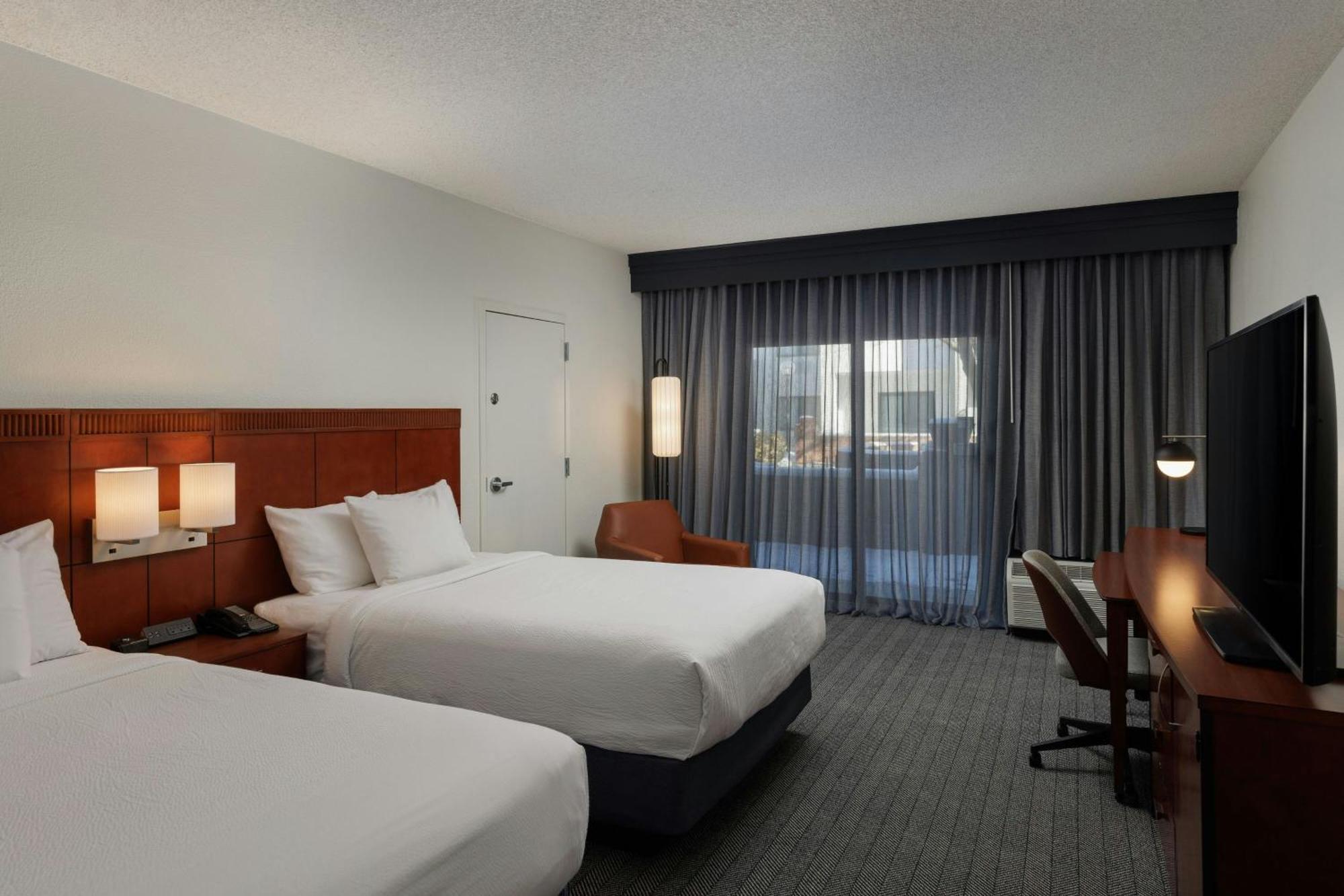 Courtyard By Marriott Park 3* DEN