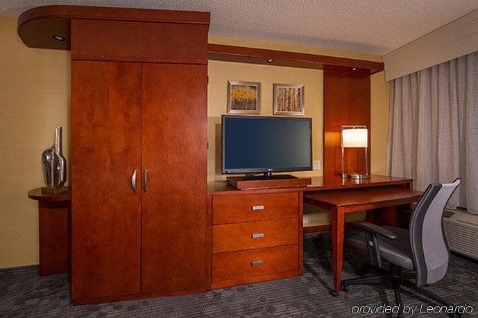 Courtyard By Marriott Central Park 3* Denver